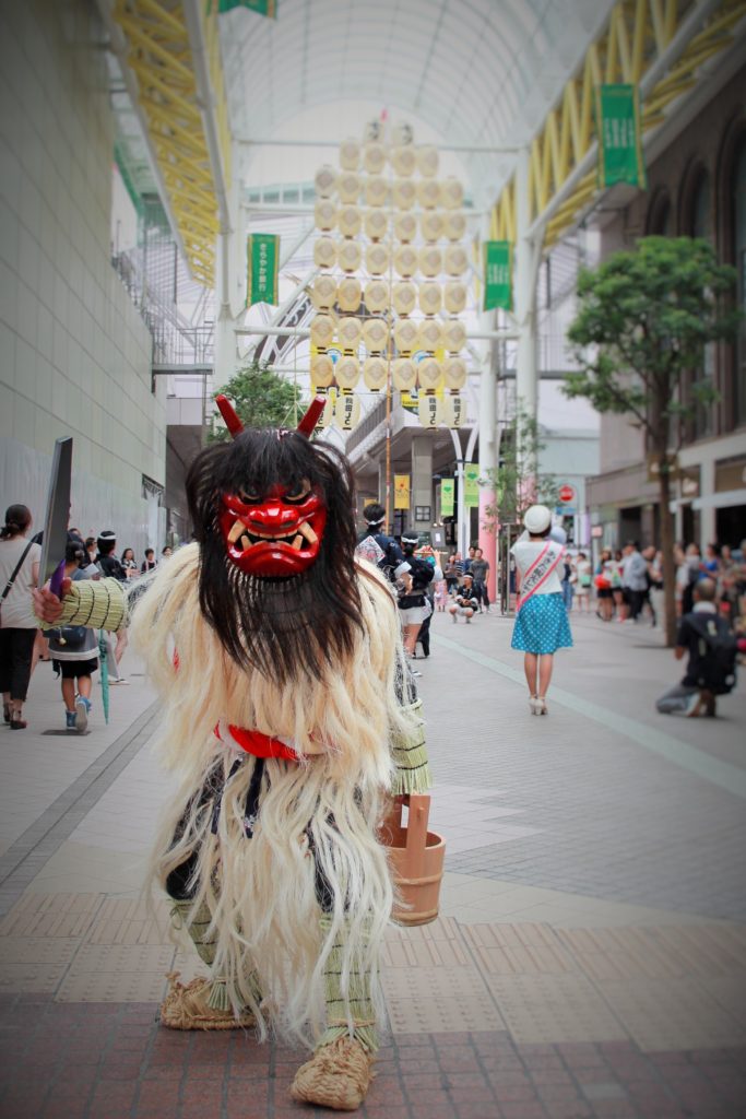 なまはげと竿燈